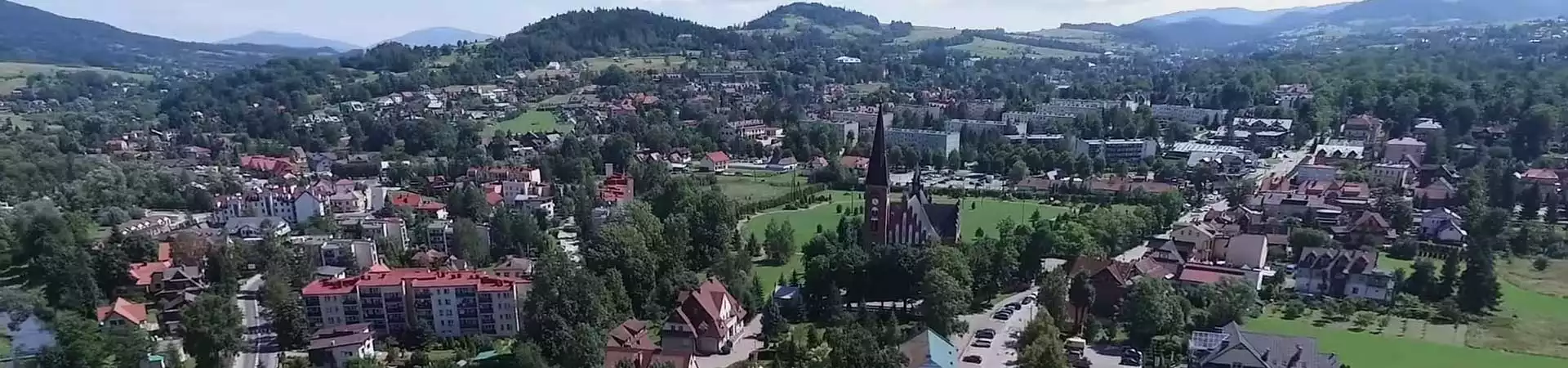 Fontanna ze słoniami w centrum Rabki-Zdroju