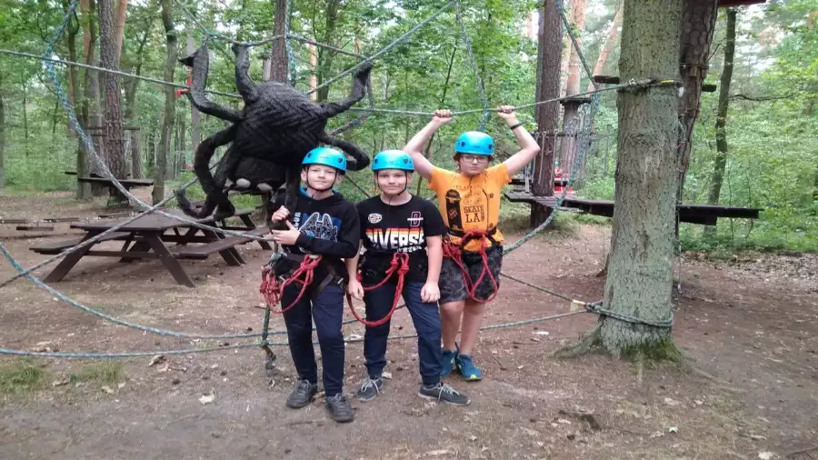 Letni obóz przygodowo-survivalowy