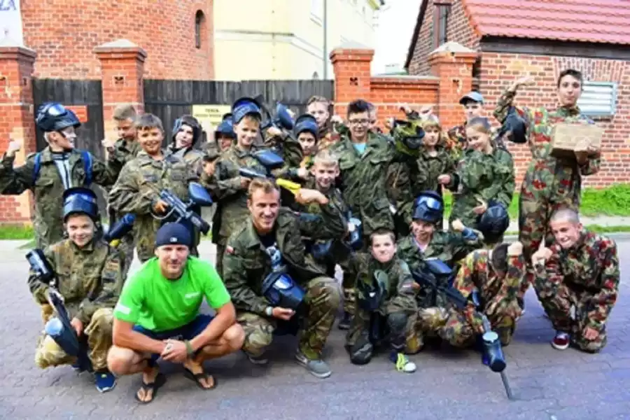 Jarosławiec Kolonia i obóz paintball i archery tag nad morzem