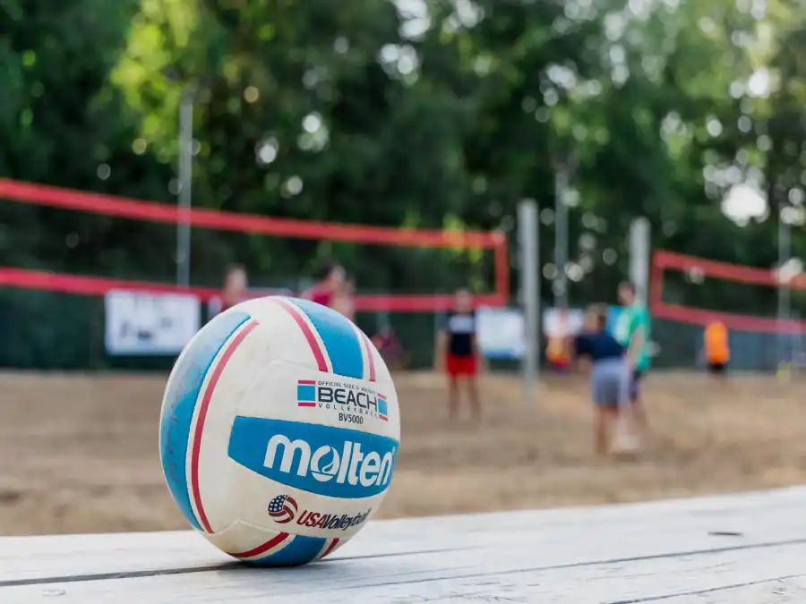 Kołobrzeg Letnia kolonia i obóz siatkarski nad morzem