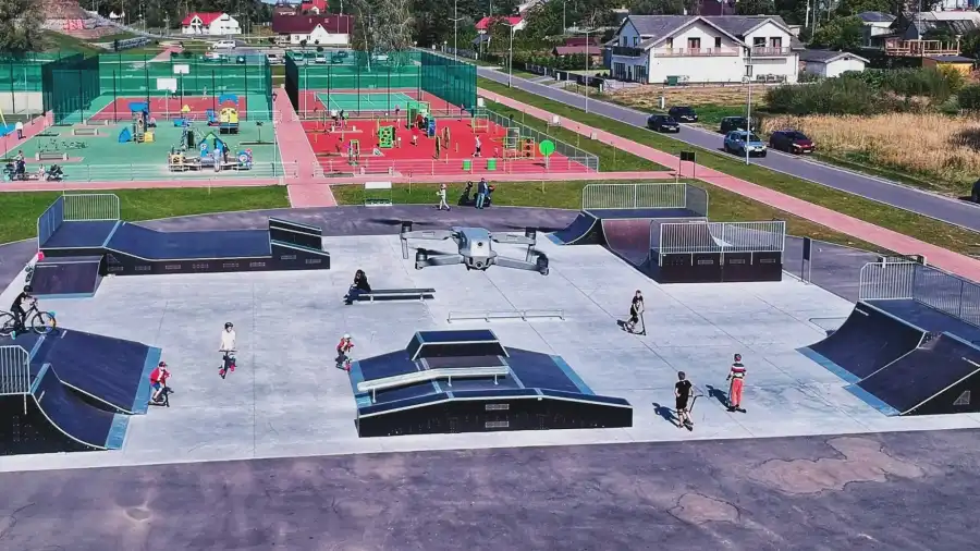 Międzyrzec Podlaski Kolonia i obóz jeździeckie pod namiotami