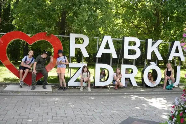 Teatralno–artystyczna kolonia i obóz w górach