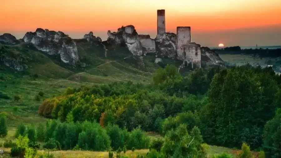 Olsztyn (woj. śląskie) Klub Urwisa na Jurze - kolonia lato 2026