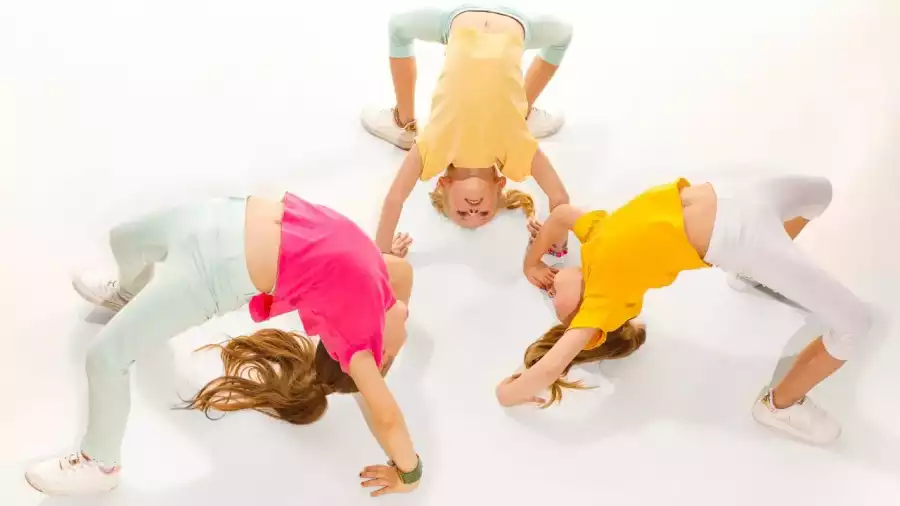 Kolonia i obóz taneczne nad morzem