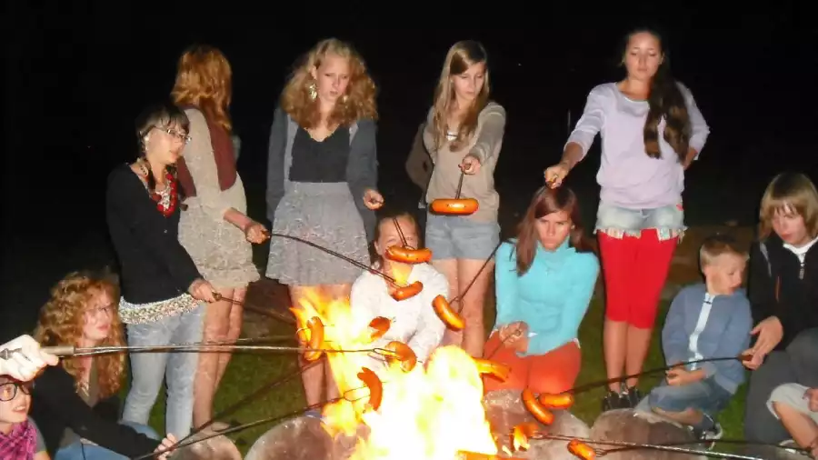 Kolonia i obóz manga i anime