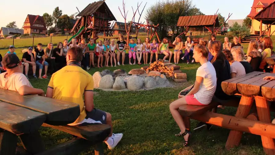 Kolonia i obóz manga i anime