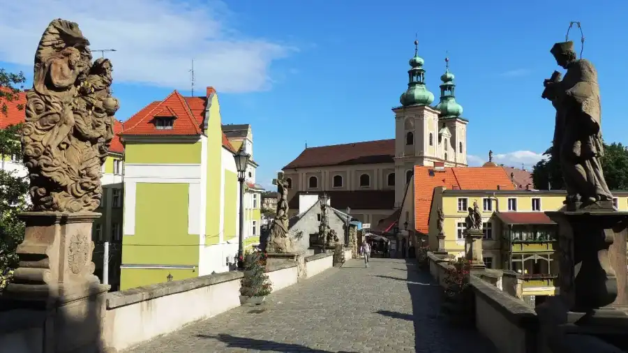 Kudowa Zdrój Kolonia i obóz Minecraft z wycieczką do Pragi