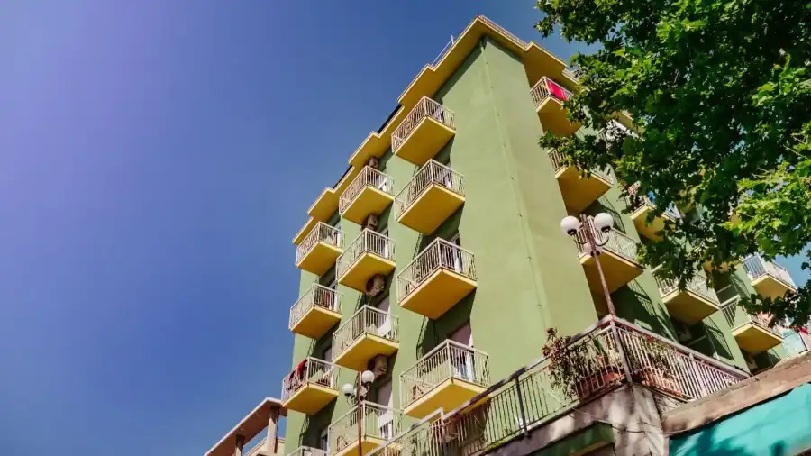 Rimini Włoski vibe - hotel Consul - obóz letni samolotem z Warszawy (Modlin)