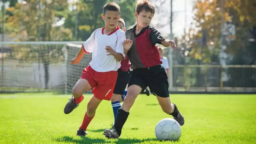 Kolonia piłkarska nad morzem