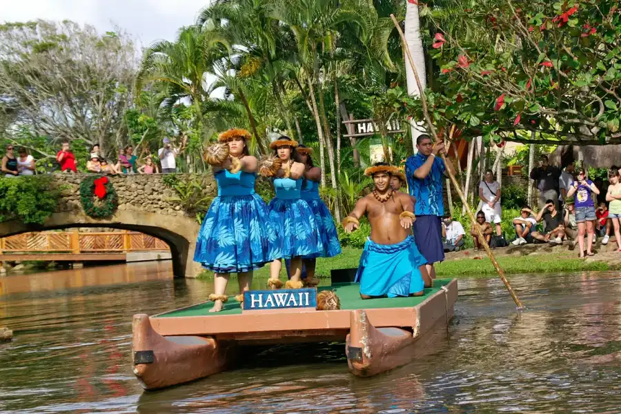  Oahu - Raj na ziemi - młodzieżowy obóz na Hawajach - samolotem z Warszawy