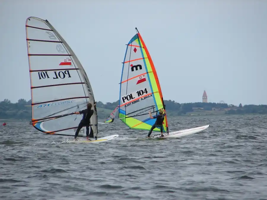 Puck Młodzieżowy obóz windsurfingowy