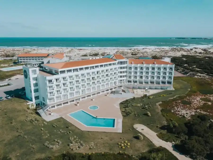 Lizbona Kolonia i obóz rekreacyjne w Portugalii/Peniche - samolotem z Warszawy