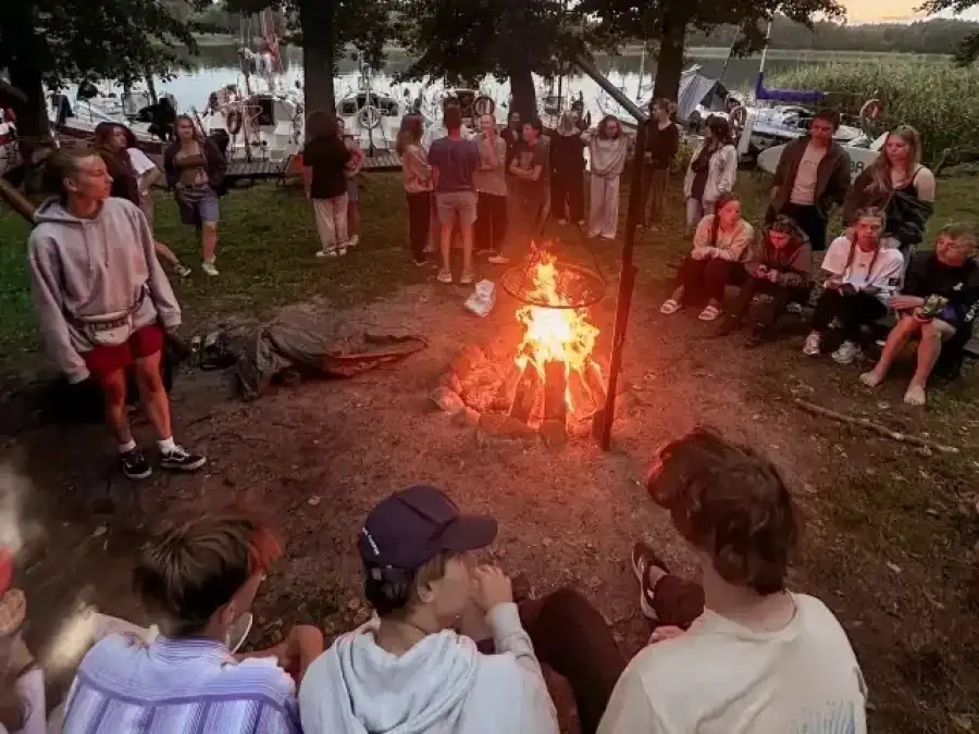 Wielkie Jeziora Mazurskie Młodzieżowy rejs turystyczny przez całe Mazury - 14 dni