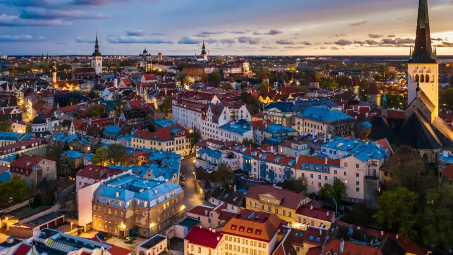  Bałtyk i Miasta Północy - młodzieżowy letni rejs