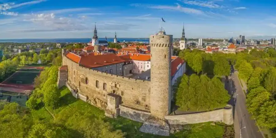  Bałtyk i Miasta Północy - młodzieżowy letni rejs