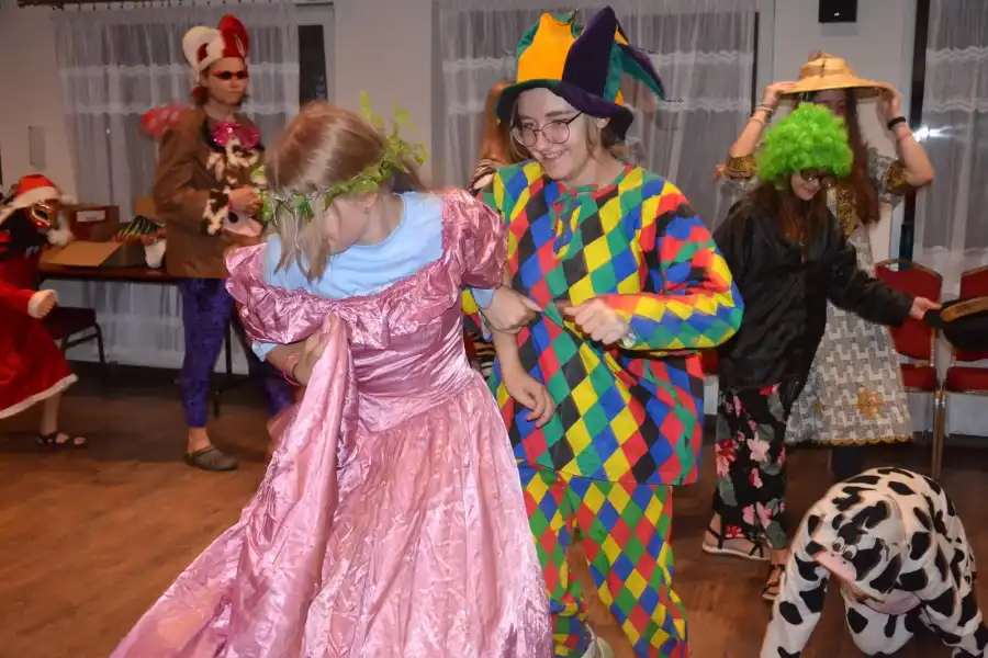 Janów Lubelski Kolonia i obóz języka i kultury polskiej dla Polonii i Cudzoziemców