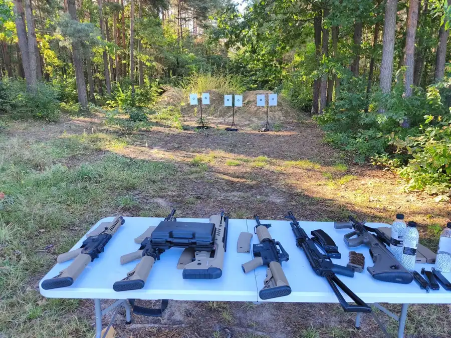 Janów Lubelski Młodzieżowy obóz militarny na lubelszczyźnie