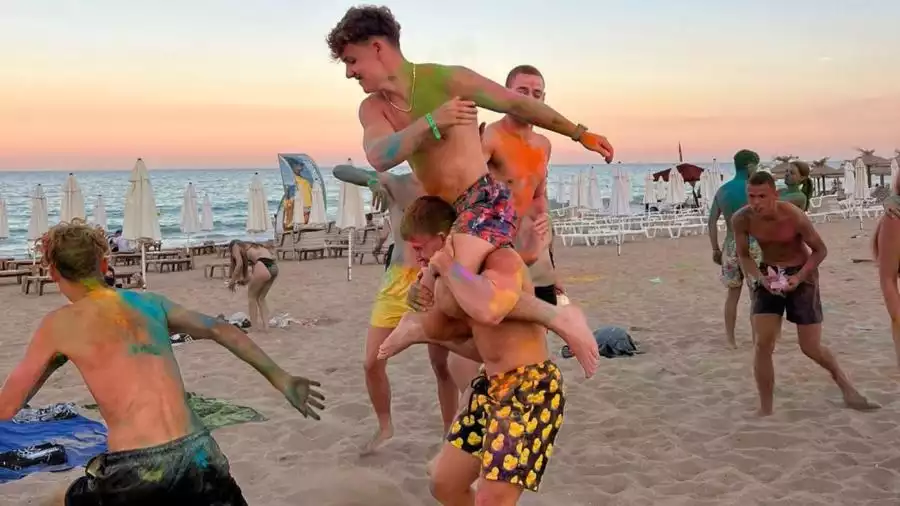 Obóz młodzieżowy - PARTY TIME VIP