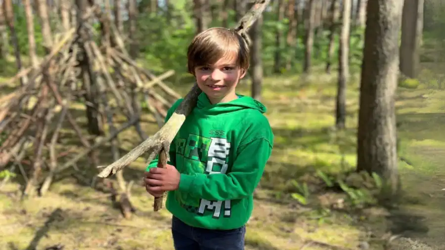 Minecraft i survival - letnia kolonia nad jeziorem