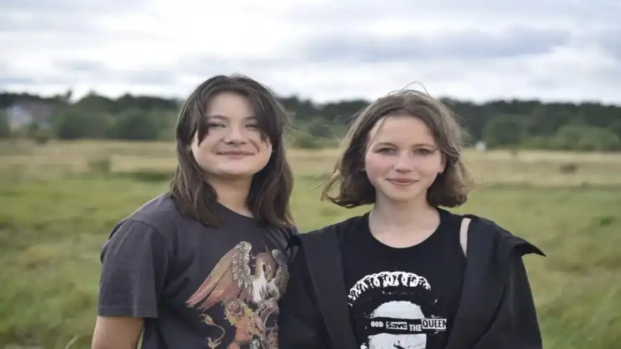 Chill wakacje w stylu anime - młodzieżowy obóz nad morzem