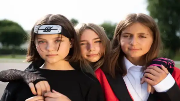 Chill wakacje w stylu anime - młodzieżowy obóz nad morzem