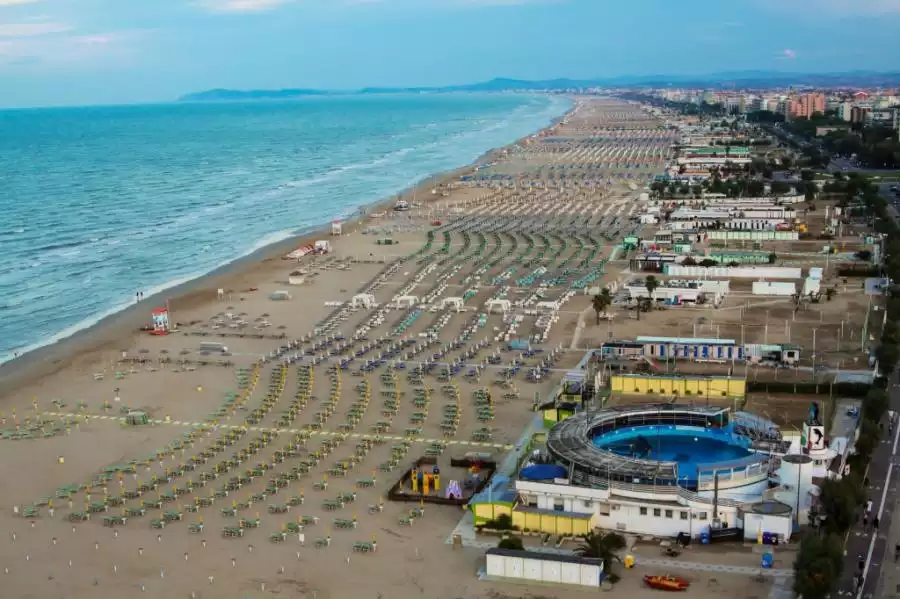 Rimini Obóz młodzieżowy Włoskie Wakacje Mirabilandia i zwiedzanie Wenecji