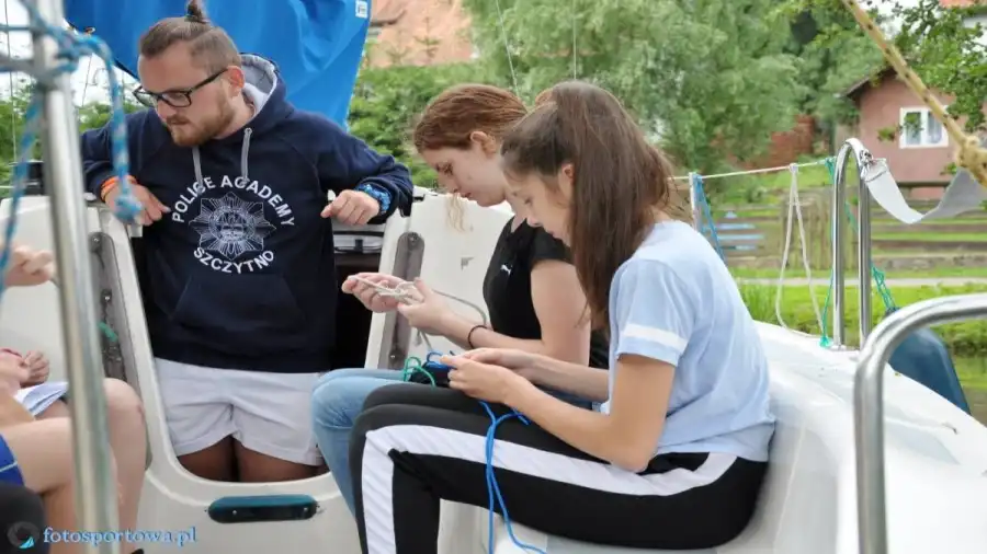 Kolonia Multisport - żagle i survival