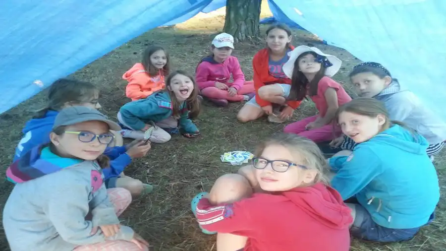 Kolonia wędkarsko - żeglarska na mazurach