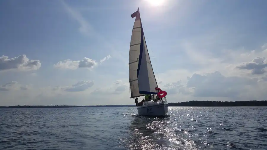 Młodzieżowy Rejs Turystyczny po Wiejkich Jeziorach Mazurskich