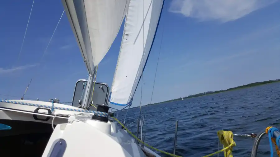 Rejs przygodowy po Wielkich Jeziorach Mazurskich