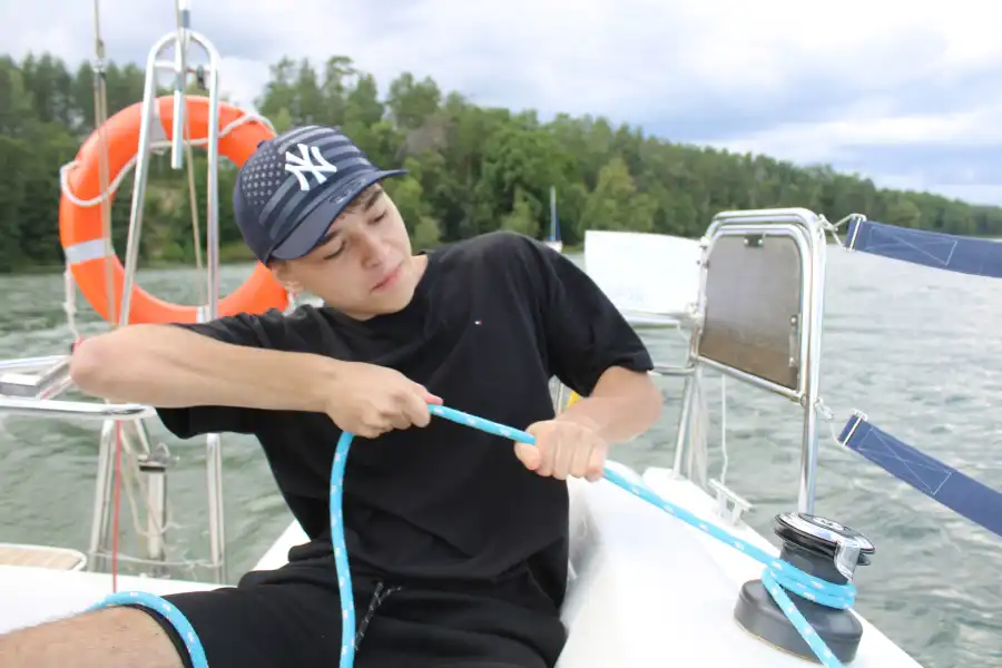 Wielkie Jeziora Mazurskie Przyszły Kapitan - ADVANCED SAILING - młodzieżowy obóz żeglarski